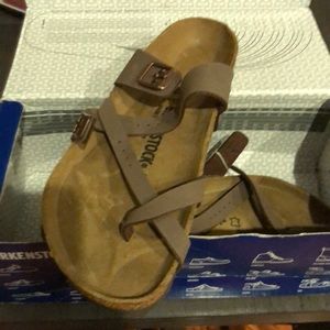 Birkenstock Nayarit sandals